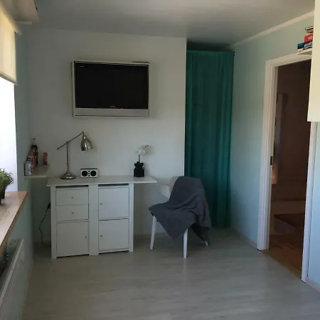 Lille Puhkemaja Holiday home *